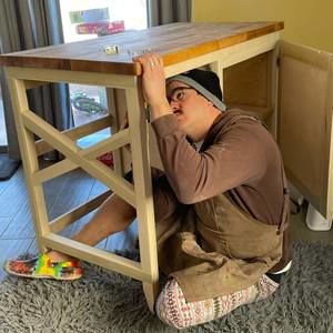 Meet your Posher, Nicholas